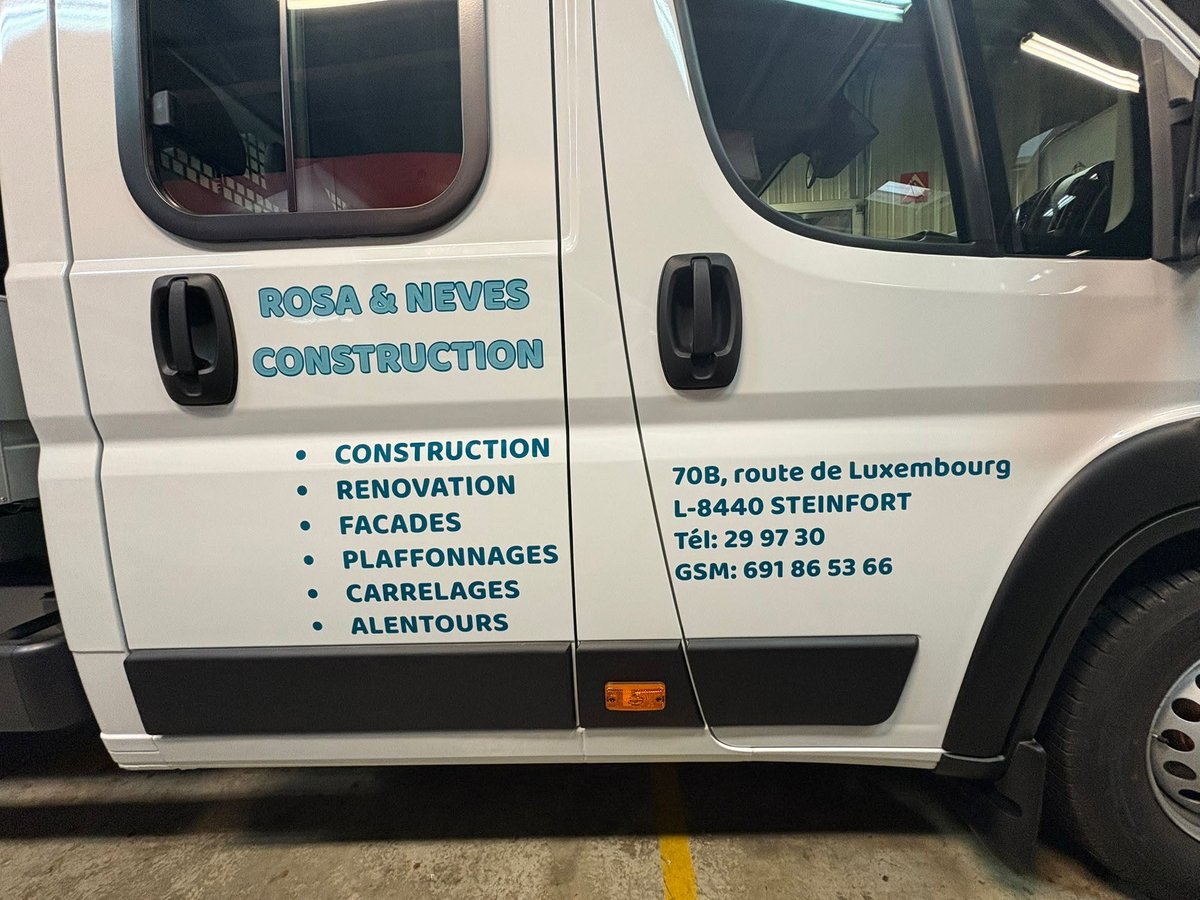 Lettrage véhicule