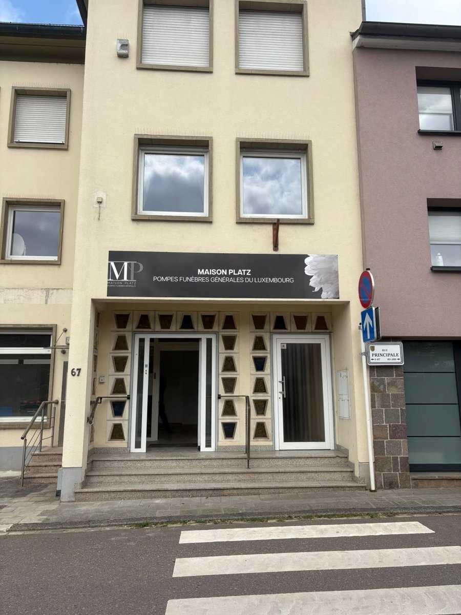Lettrage vitrine et façade